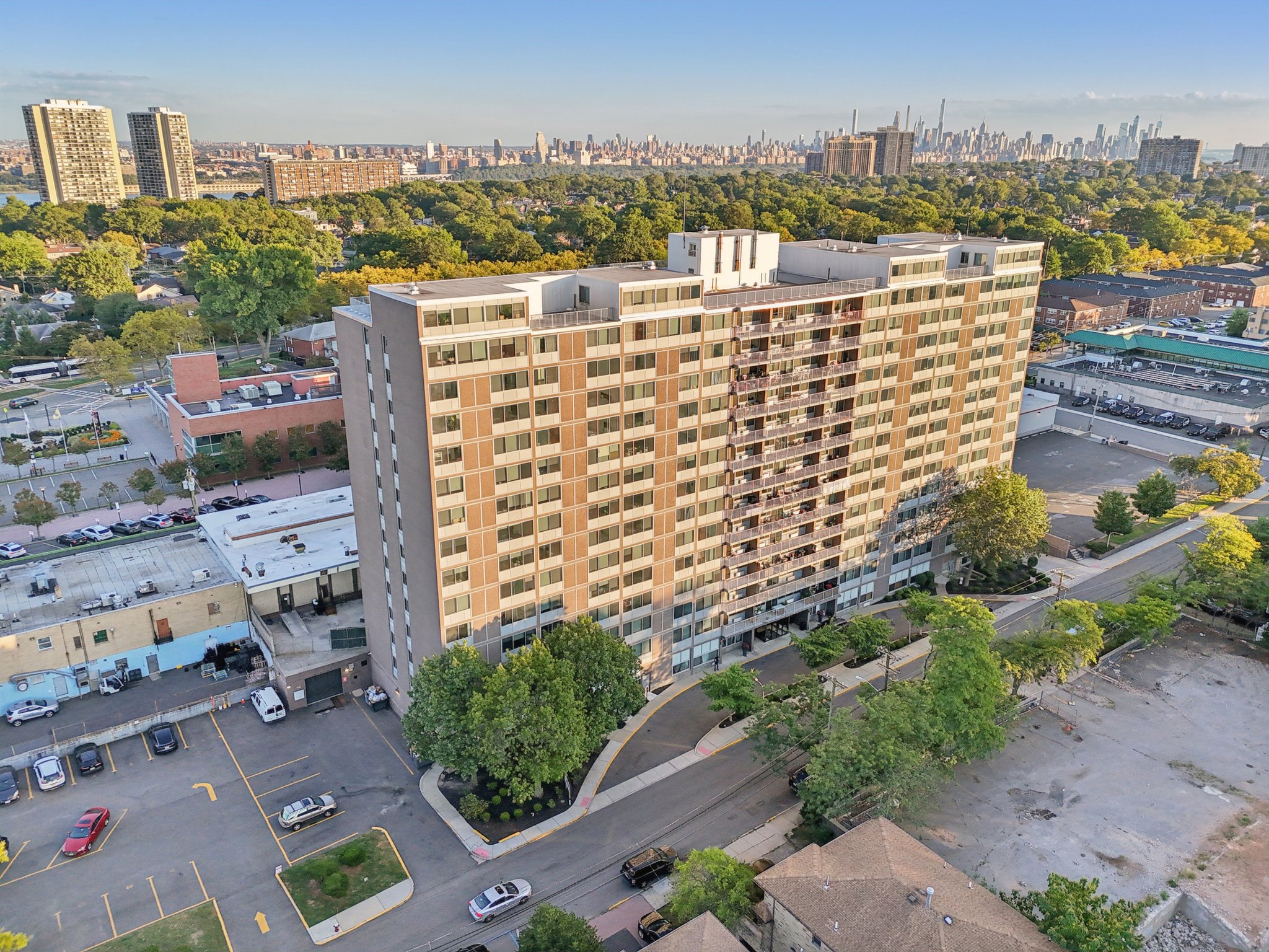 15th St-S2009-016.jpg