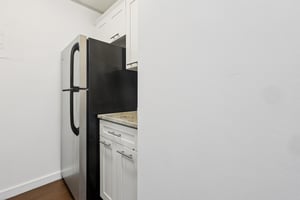 1350 15th St 14B Fort Lee-S2009-006.jpg