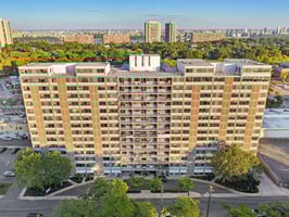 15th St-S2009-015.jpg