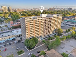 15th St-S2009-017.jpg