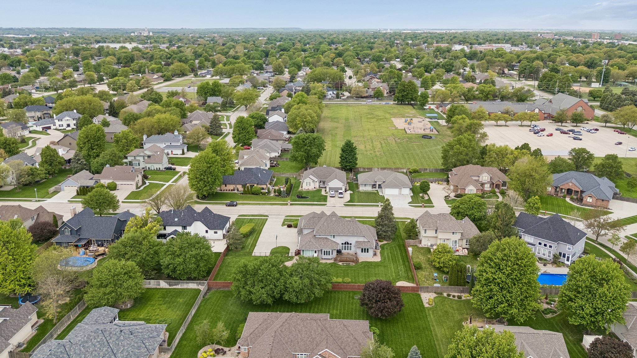 8747 - 1350 Bristolwood Dr_008.jpg