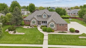 8747 - 1350 Bristolwood Dr_001.jpg
