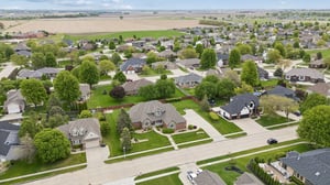 8747 - 1350 Bristolwood Dr_006.jpg