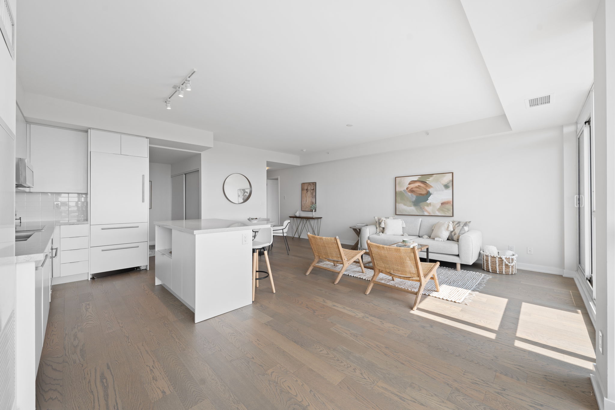1350 Kingston Rd Unit 701 Toronto, ON M1N 1C8