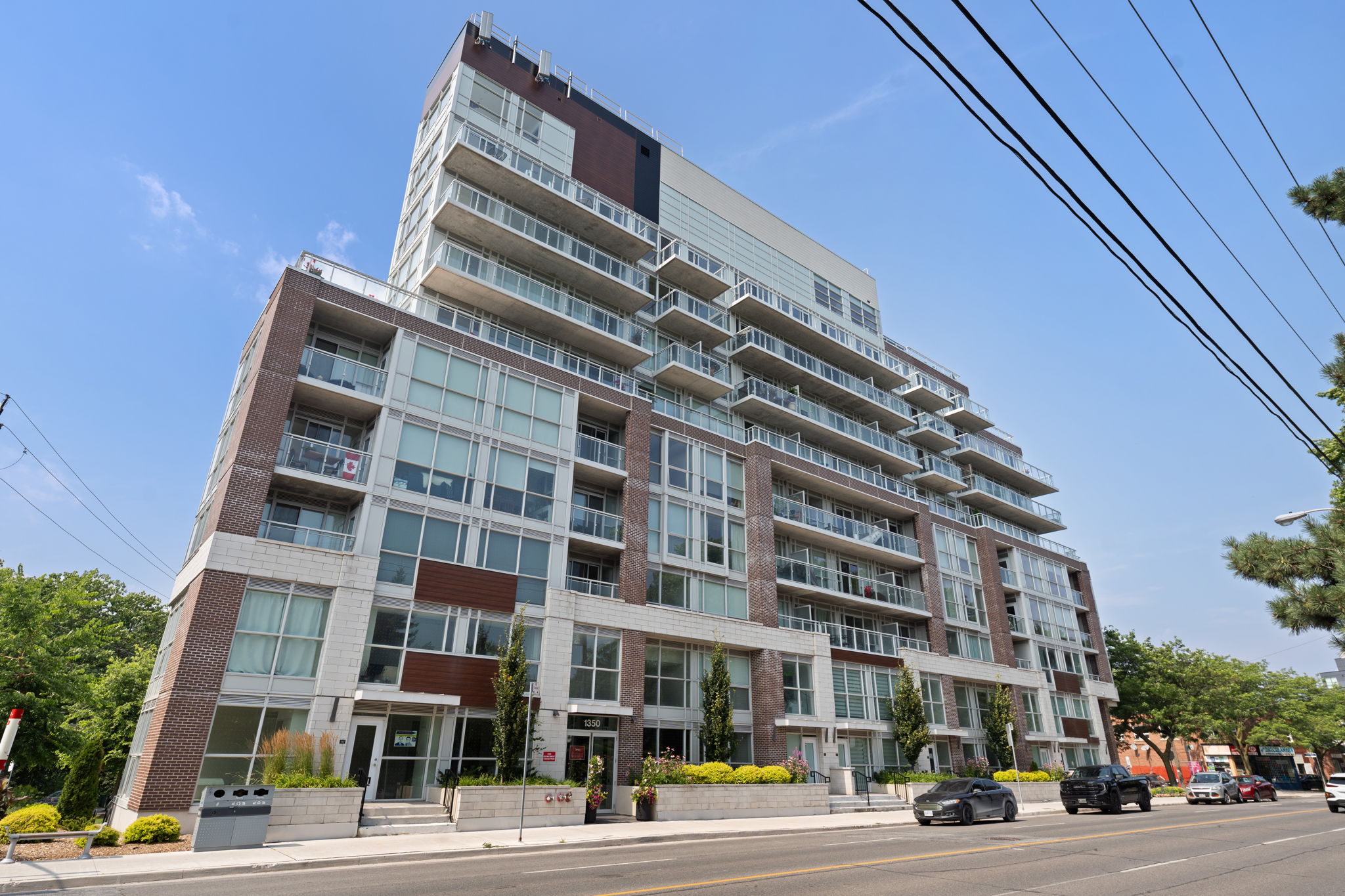 1350 Kingston Rd Unit 701 Toronto, ON M1N 1C8