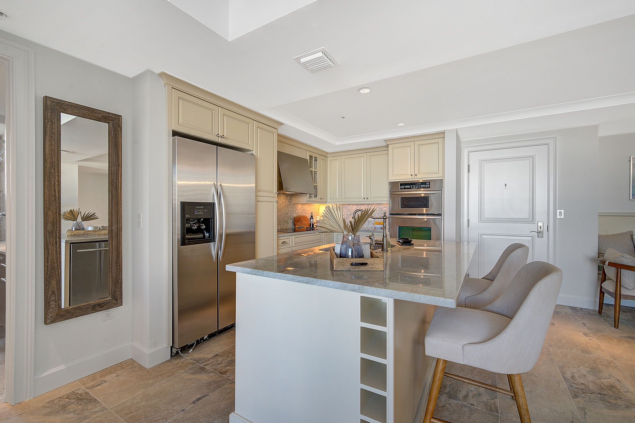 1350 Main St - Unit #700-12