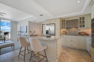 1350 Main St - Unit #700-8