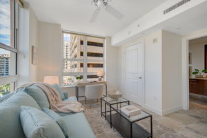 1350 Main St - Unit #700-23