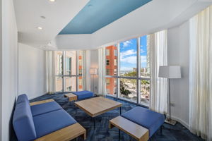 1350 Main St - Unit #700-41