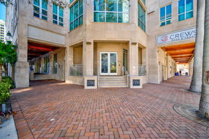 1350 Main St - Unit #700-3