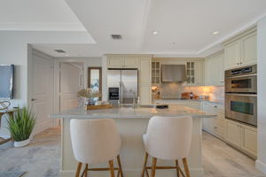 1350 Main St - Unit #700-11