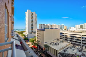 1350 Main St - Unit #700-38