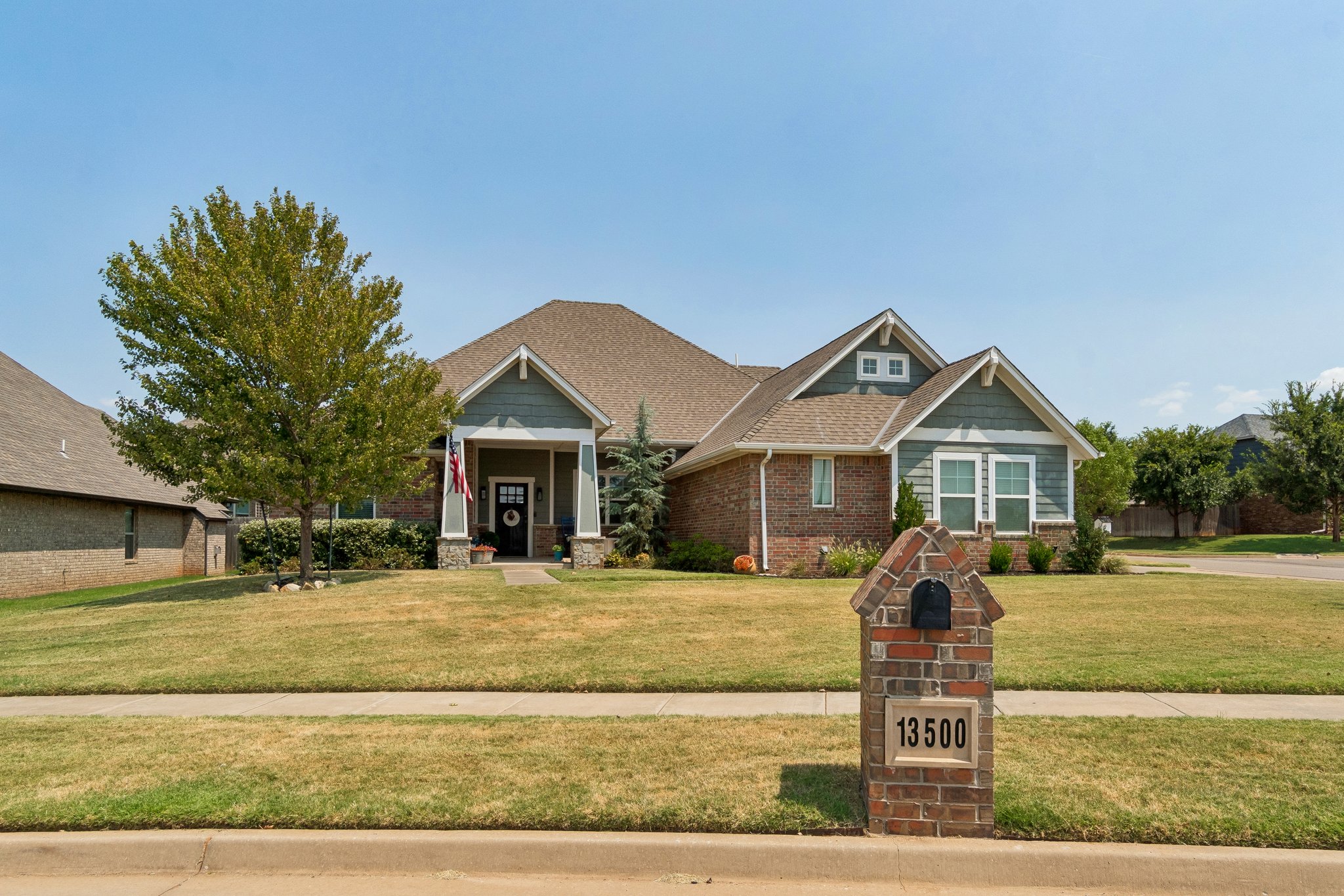 13500 Front Porch Dr_004.jpg