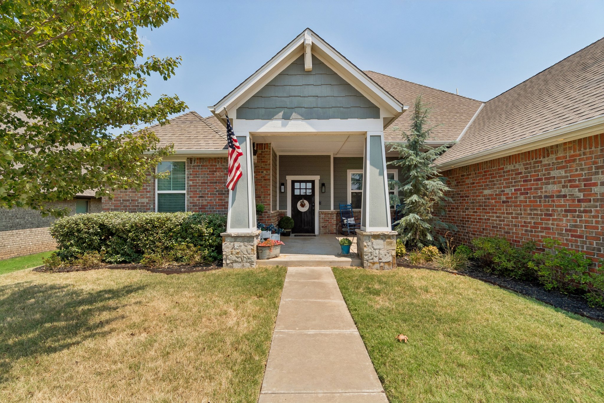 13500 Front Porch Dr_005.jpg