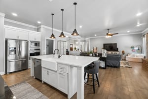 13500 Front Porch Dr_019.jpg