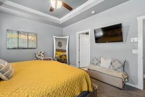 13500 Front Porch Dr_028.jpg
