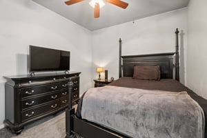 13500 Front Porch Dr_045.jpg