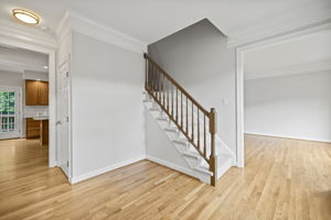 Large Foyer Gleaming Hardwood Floors