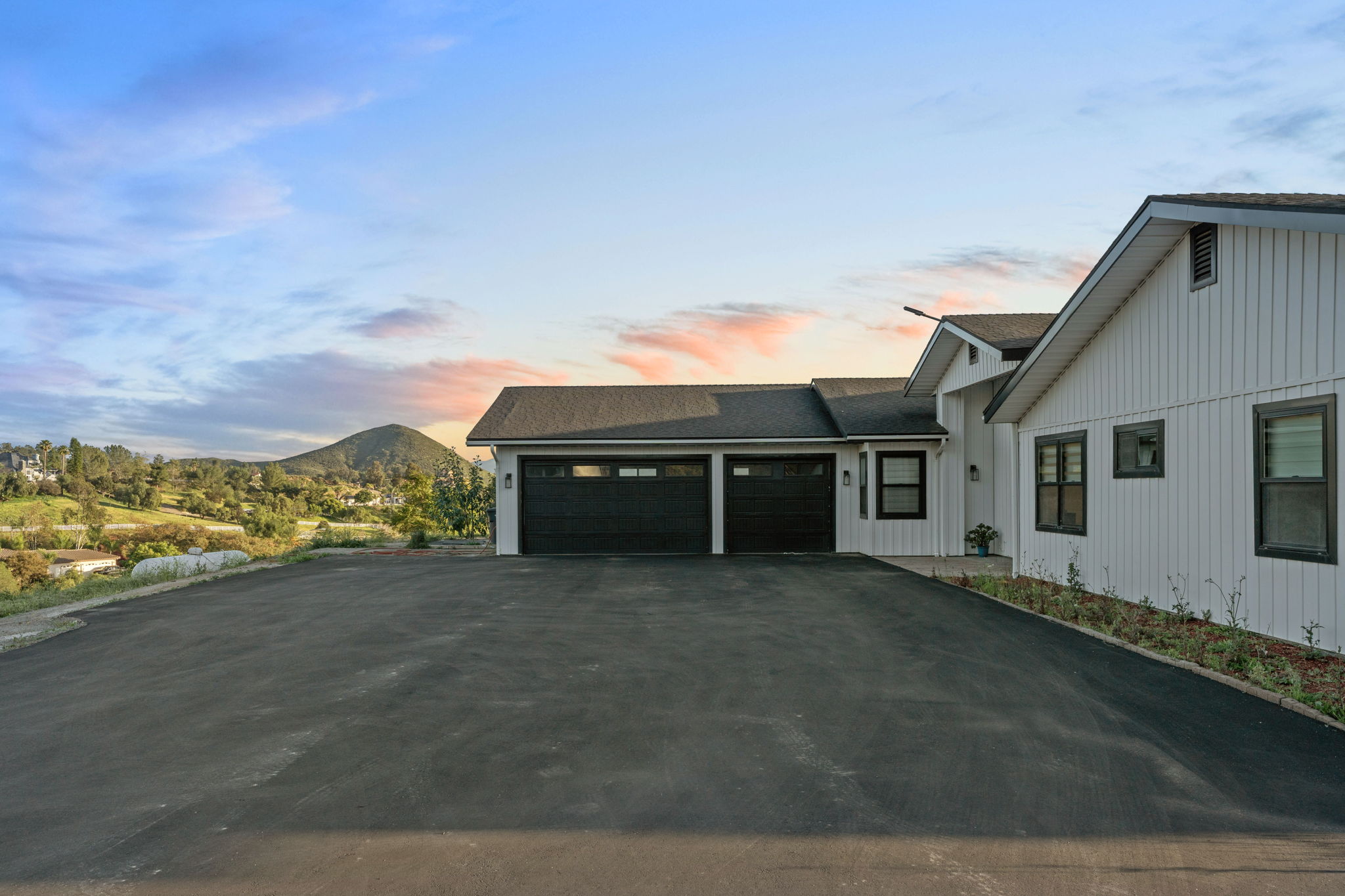 13504 Hillside Estates Dr, Jamul, CA 91935