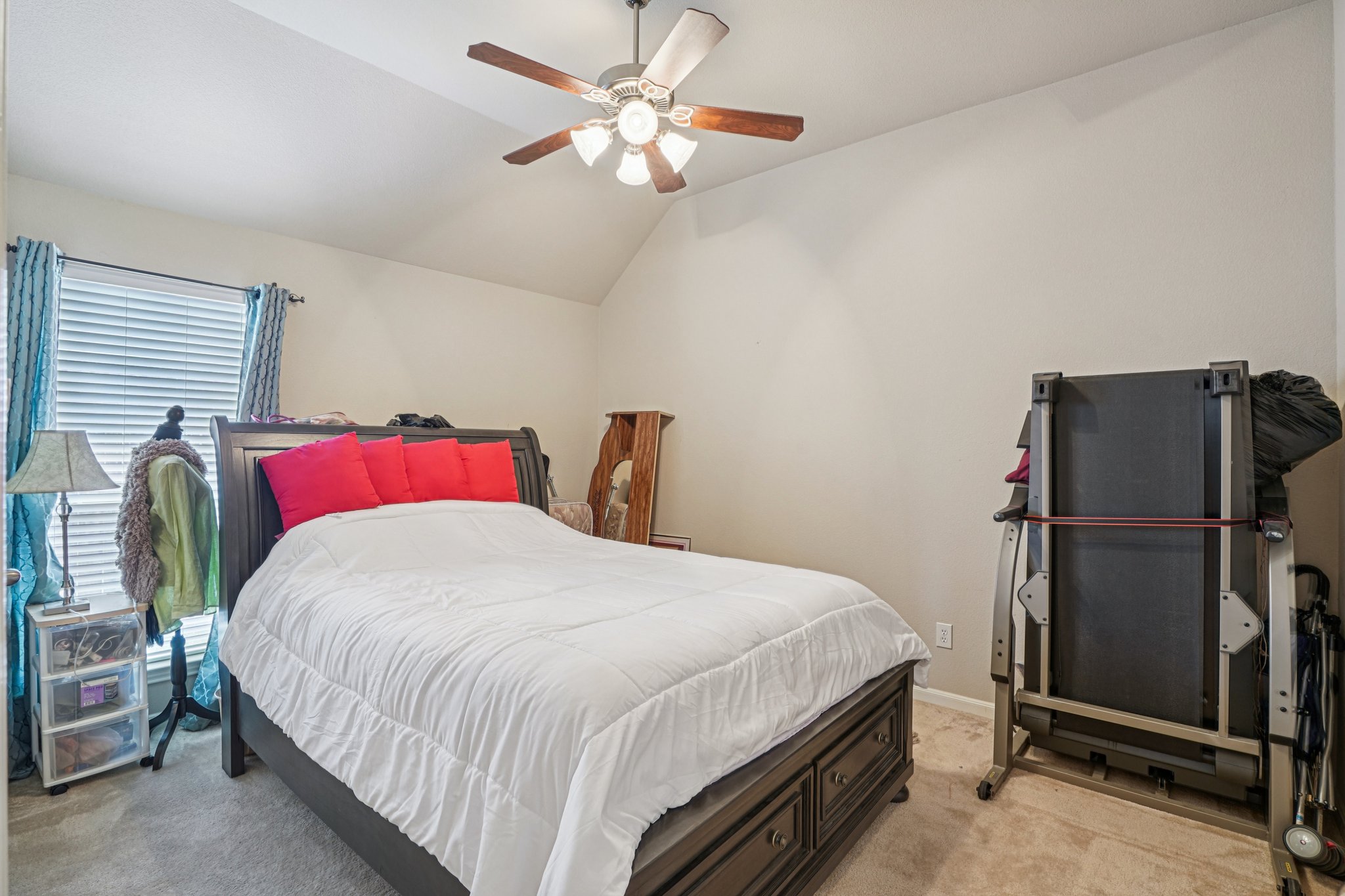 Sand Mountain Ln-S2407-023.jpg