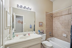 Sand Mountain Ln-S2407-025.jpg