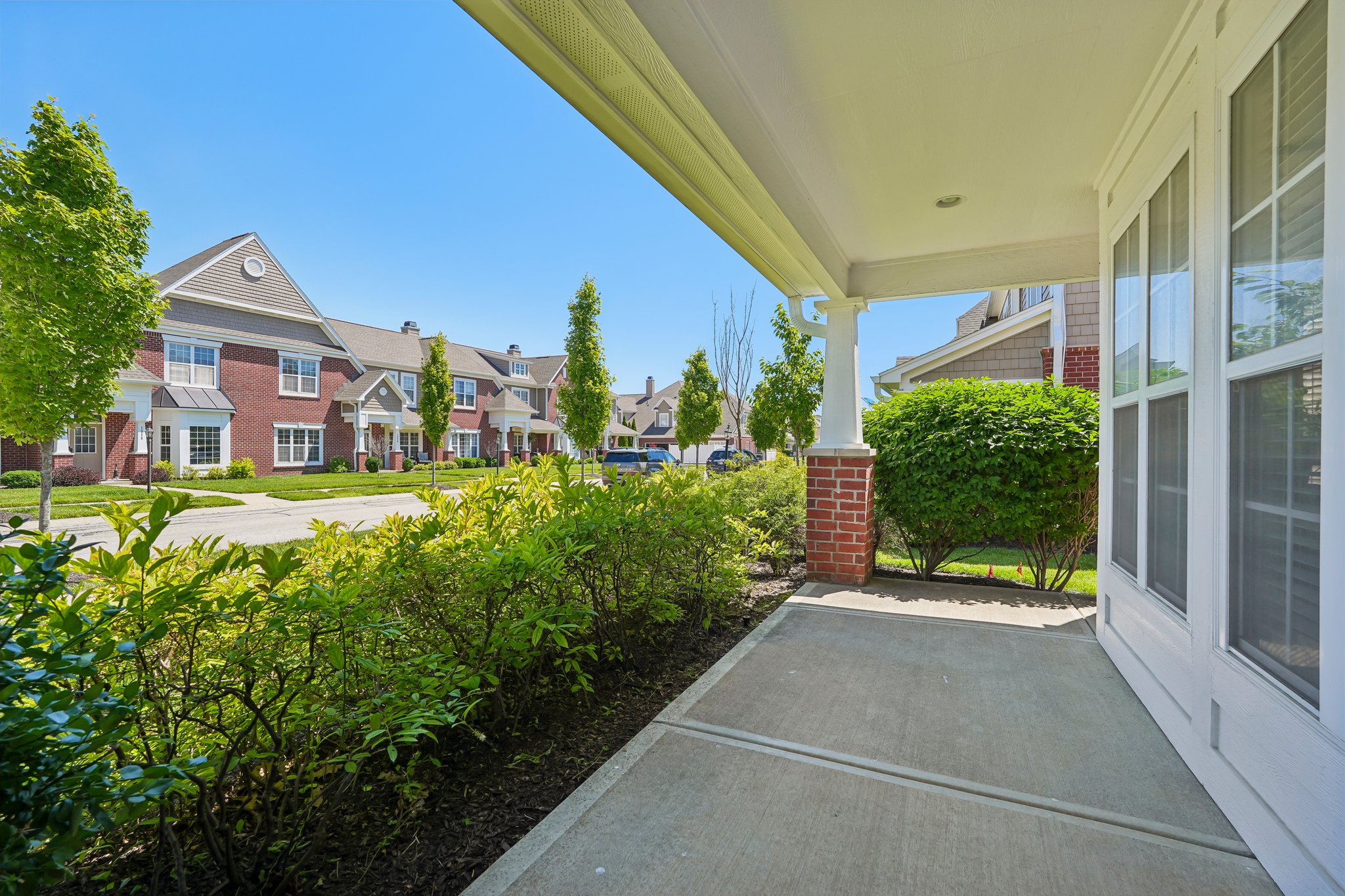 Middlebury Dr-S2506-004.jpg