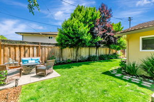 035_1351 Scossa Ave