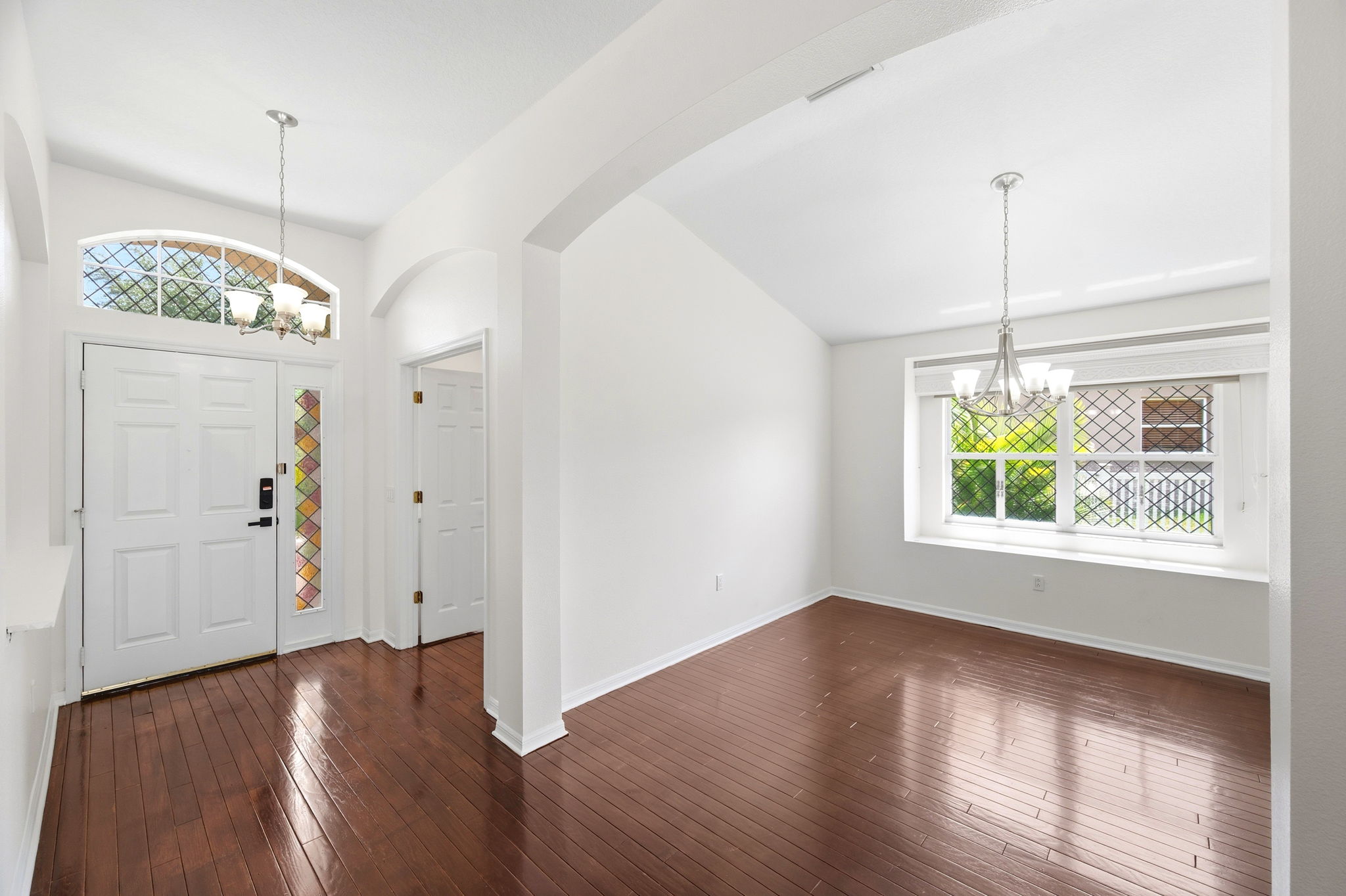 Interiors (1)