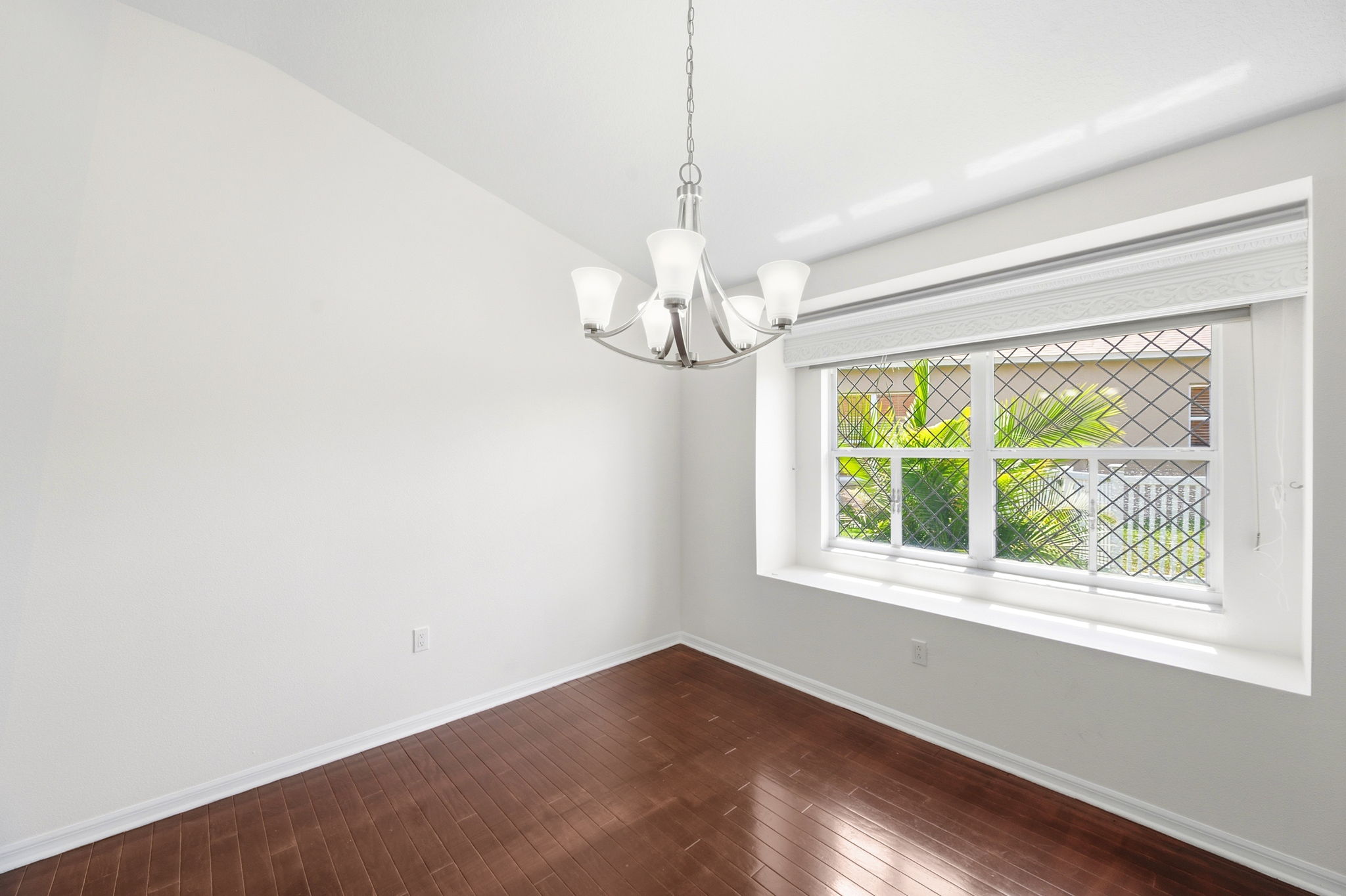 Interiors (11)