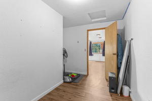  Photo 35
