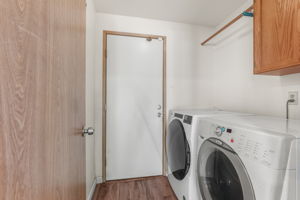  Photo 49