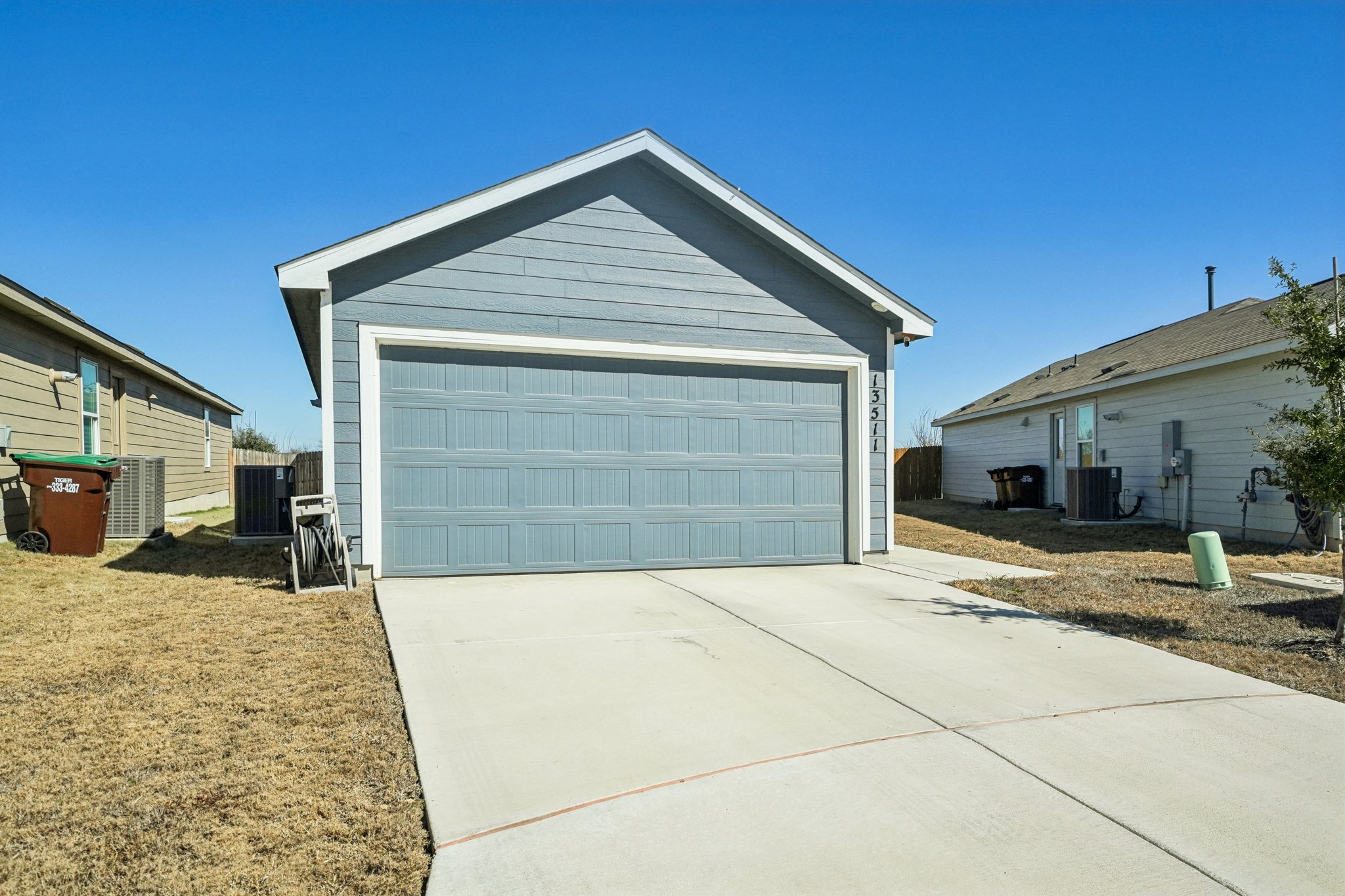 Barton Cv-S0702-002.jpg