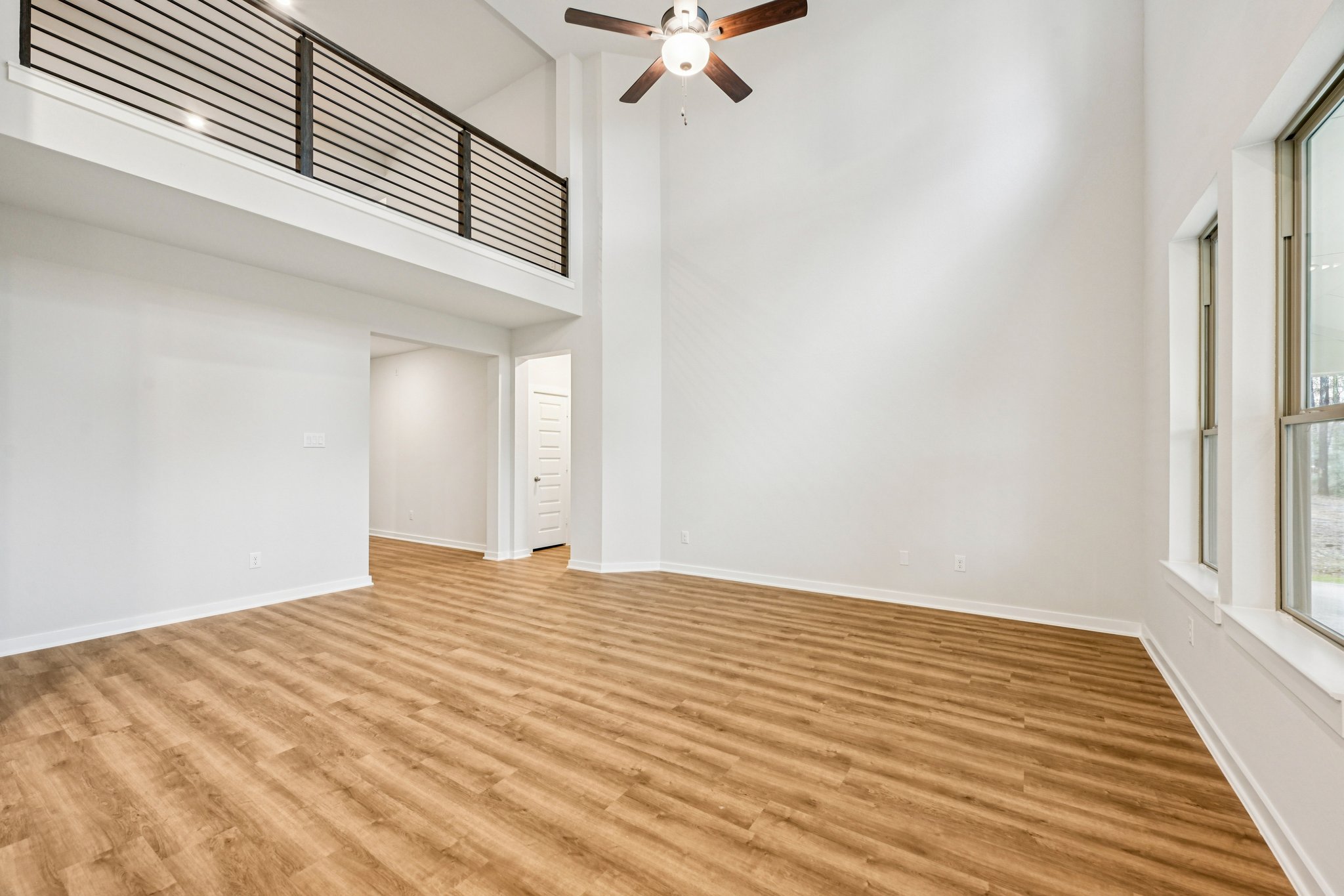 Caldwell St-S2201-007.jpg