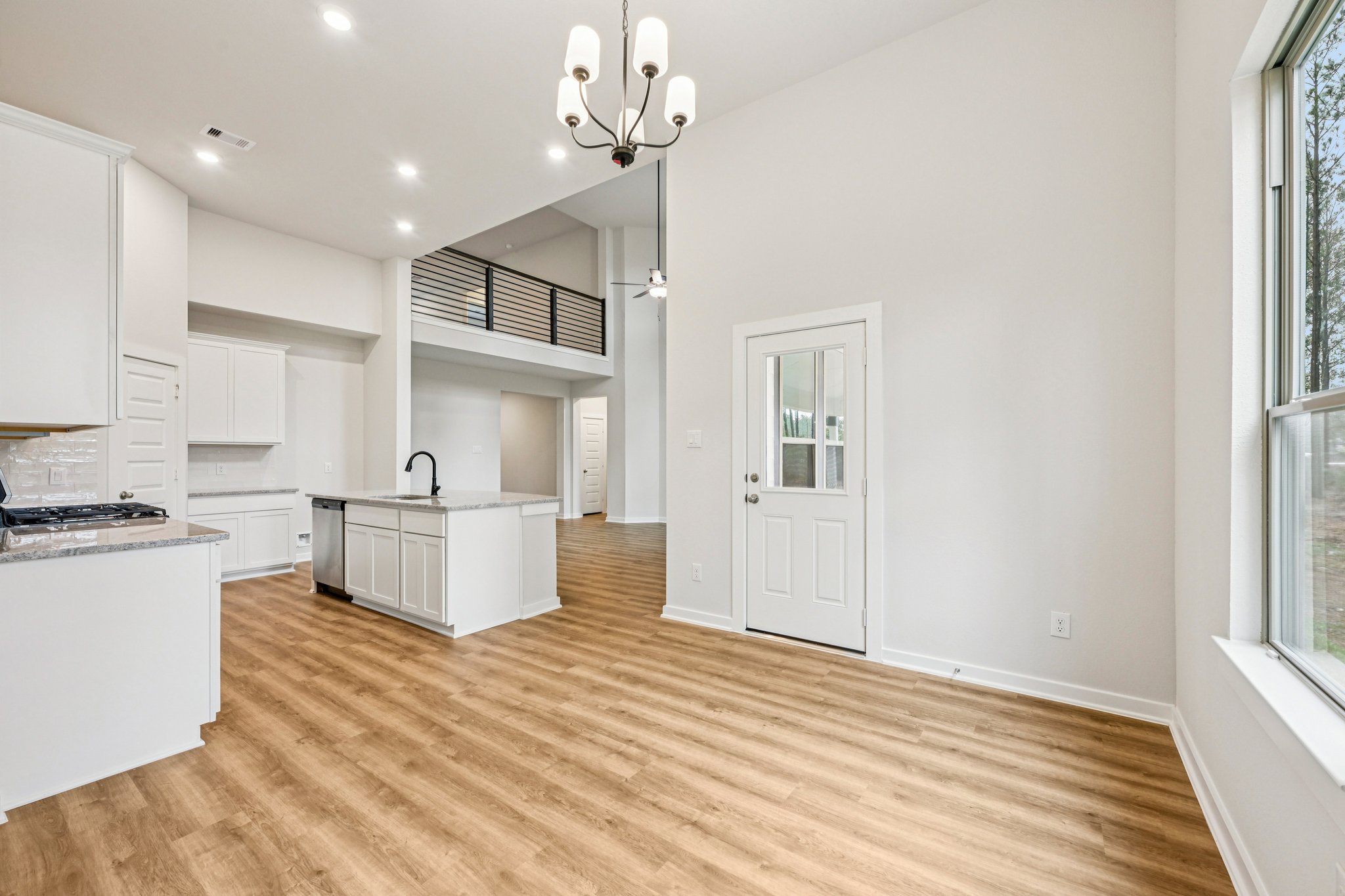 Caldwell St-S2201-010.jpg