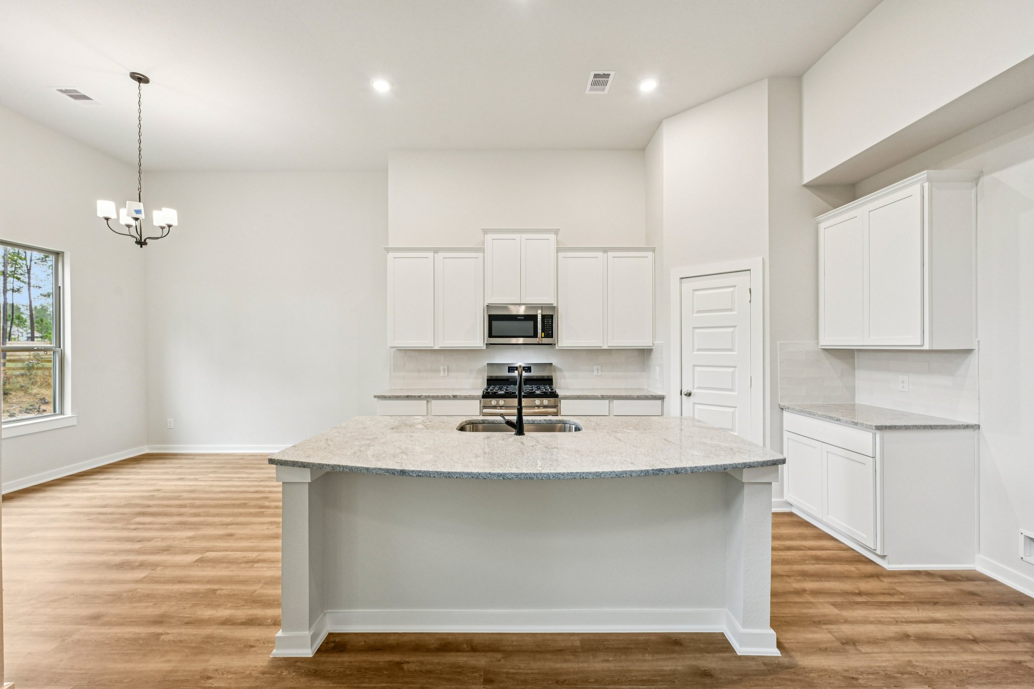 Caldwell St-S2201-012.jpg