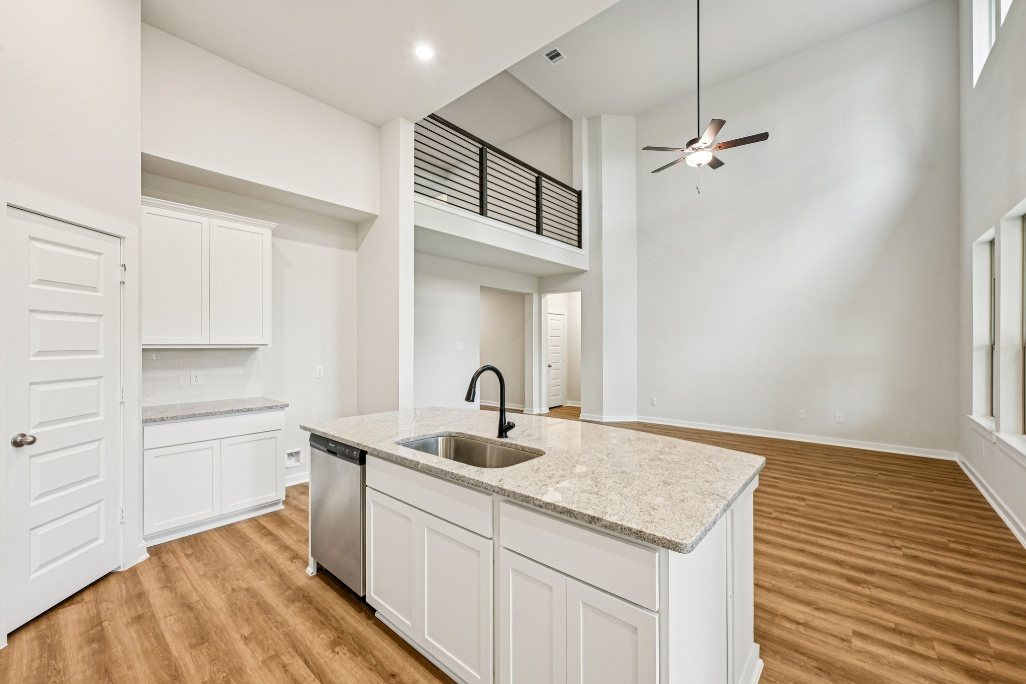 Caldwell St-S2201-015.jpg