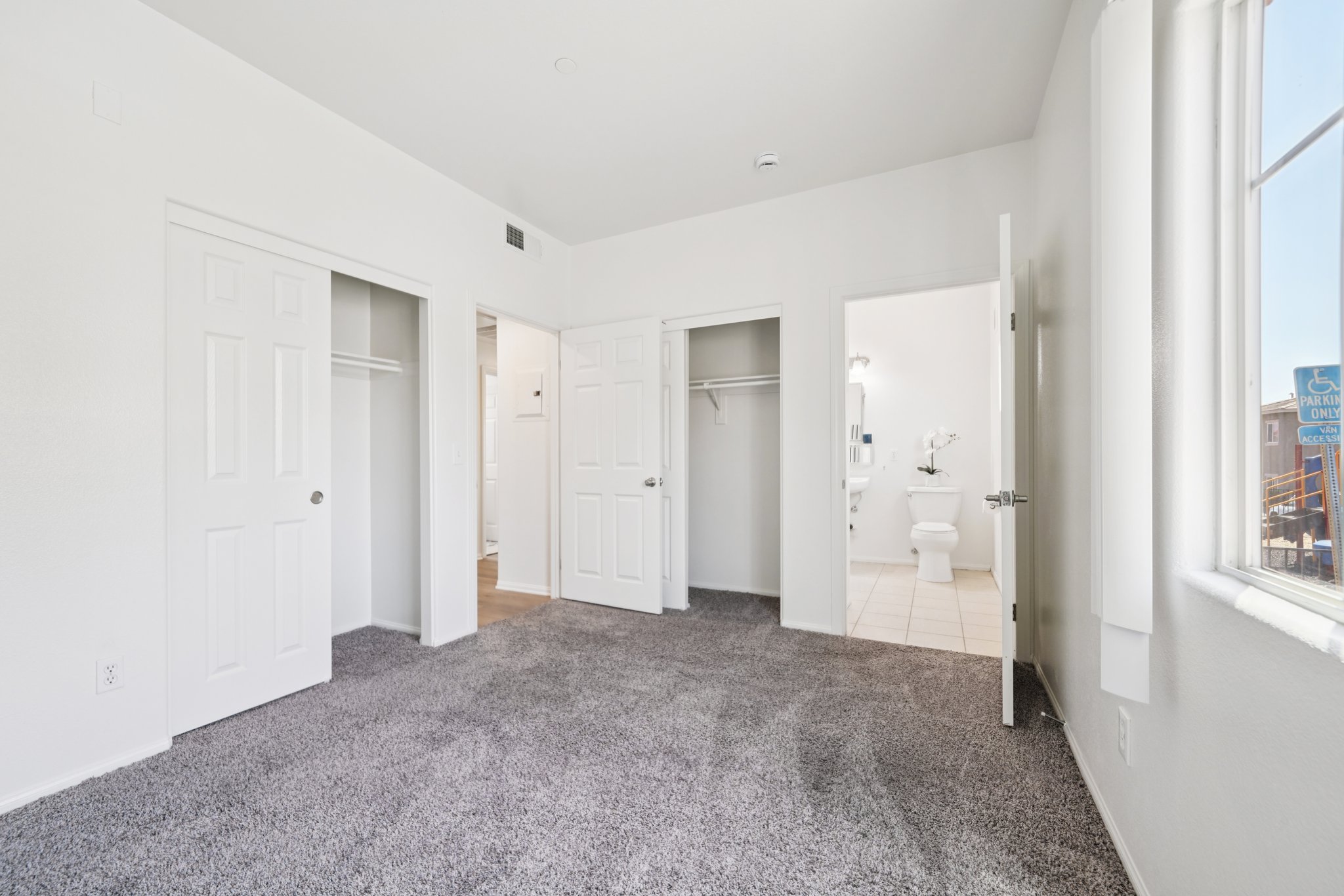 3rd Ave-1806-021.jpg