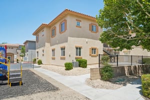 3rd Ave-1806-026.jpg