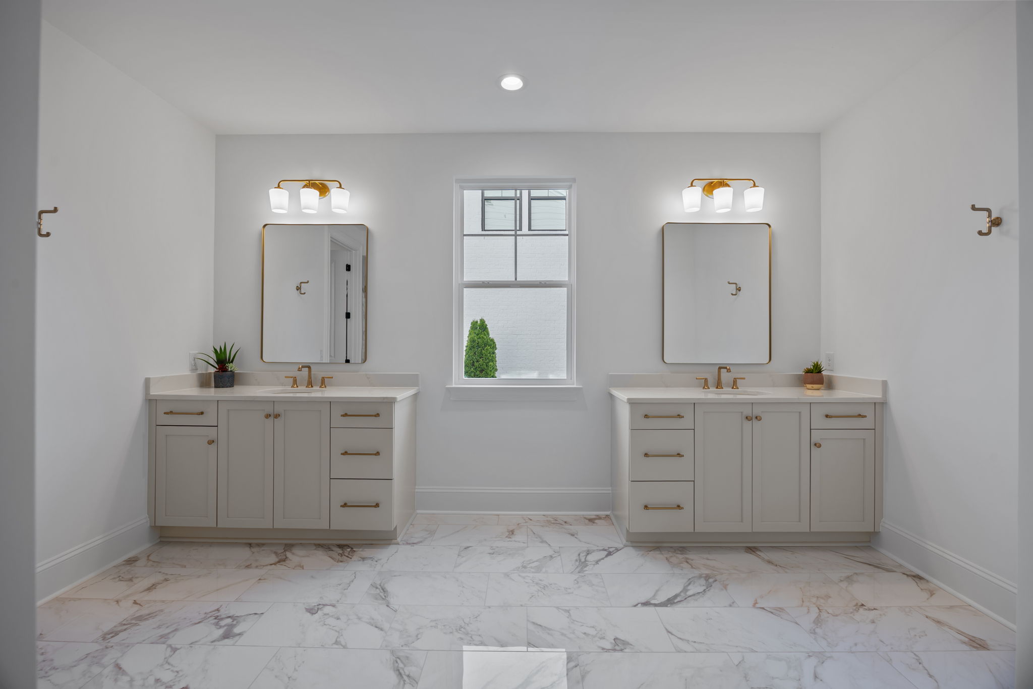  Photo 125