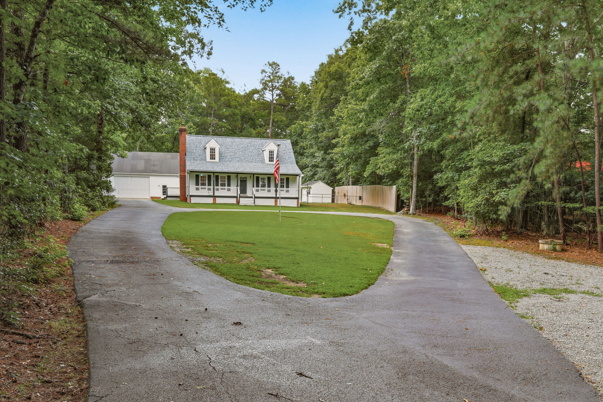 02-Exterior Front
