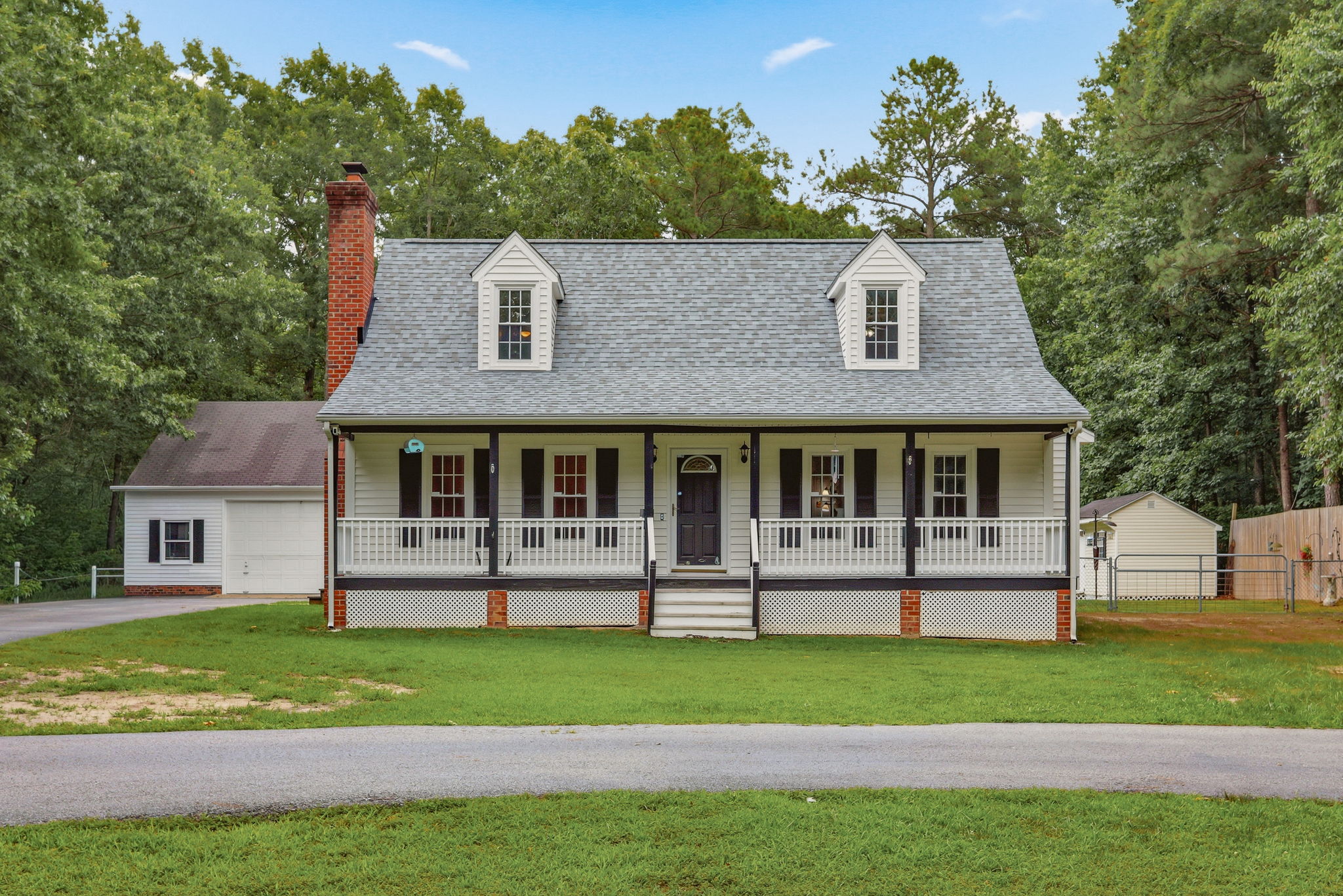 04-Exterior Front