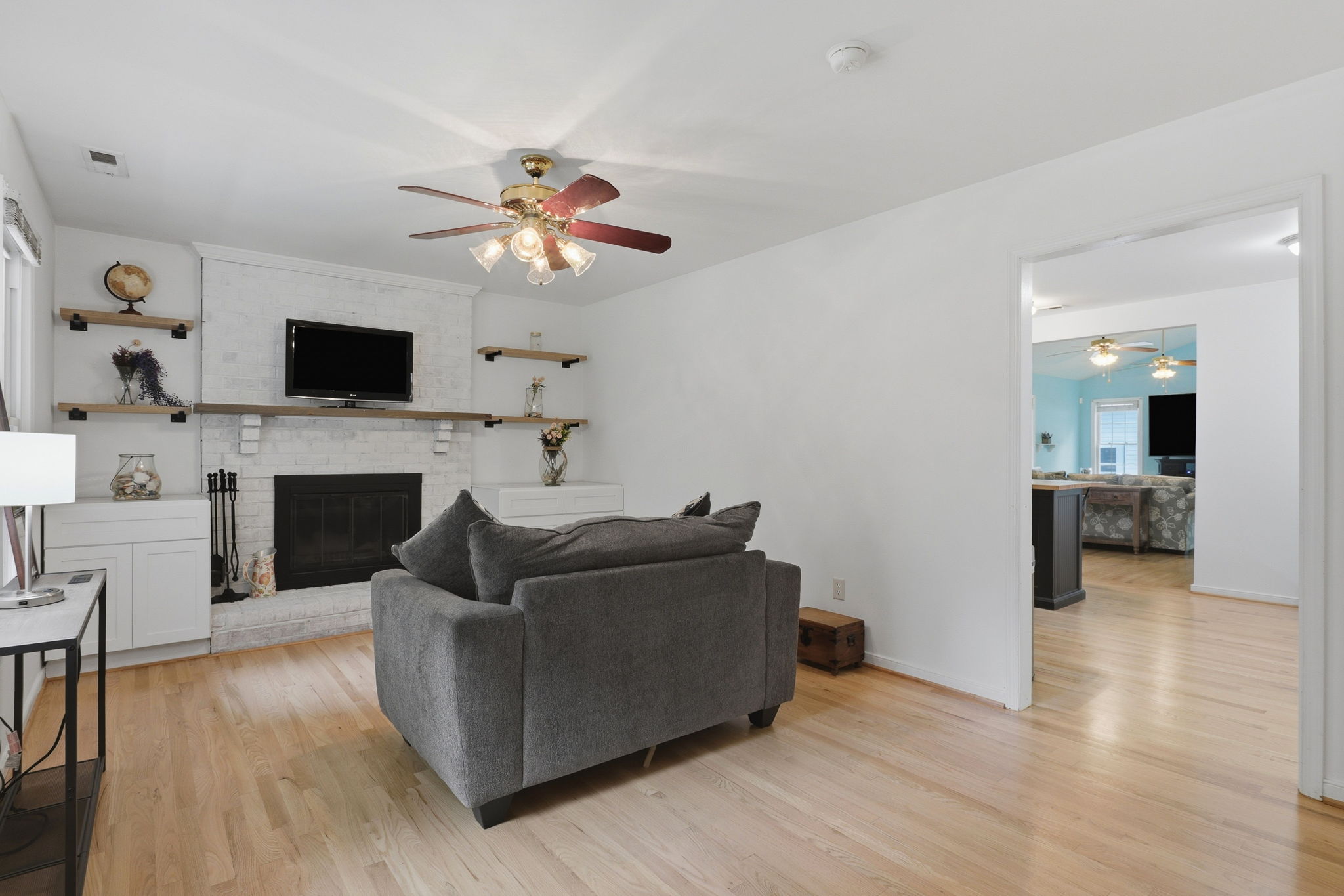 11-Family Room