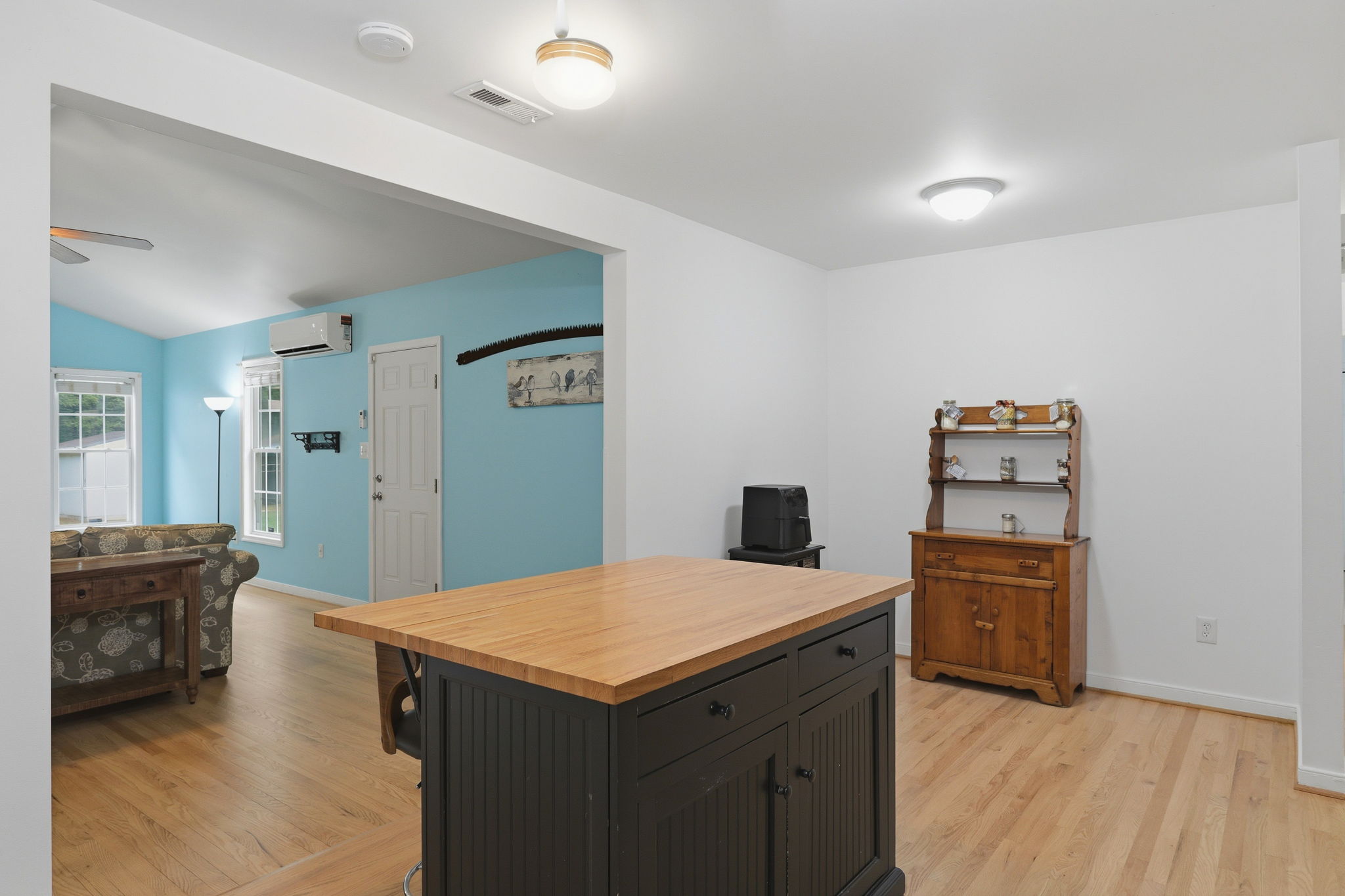 16-Kitchen