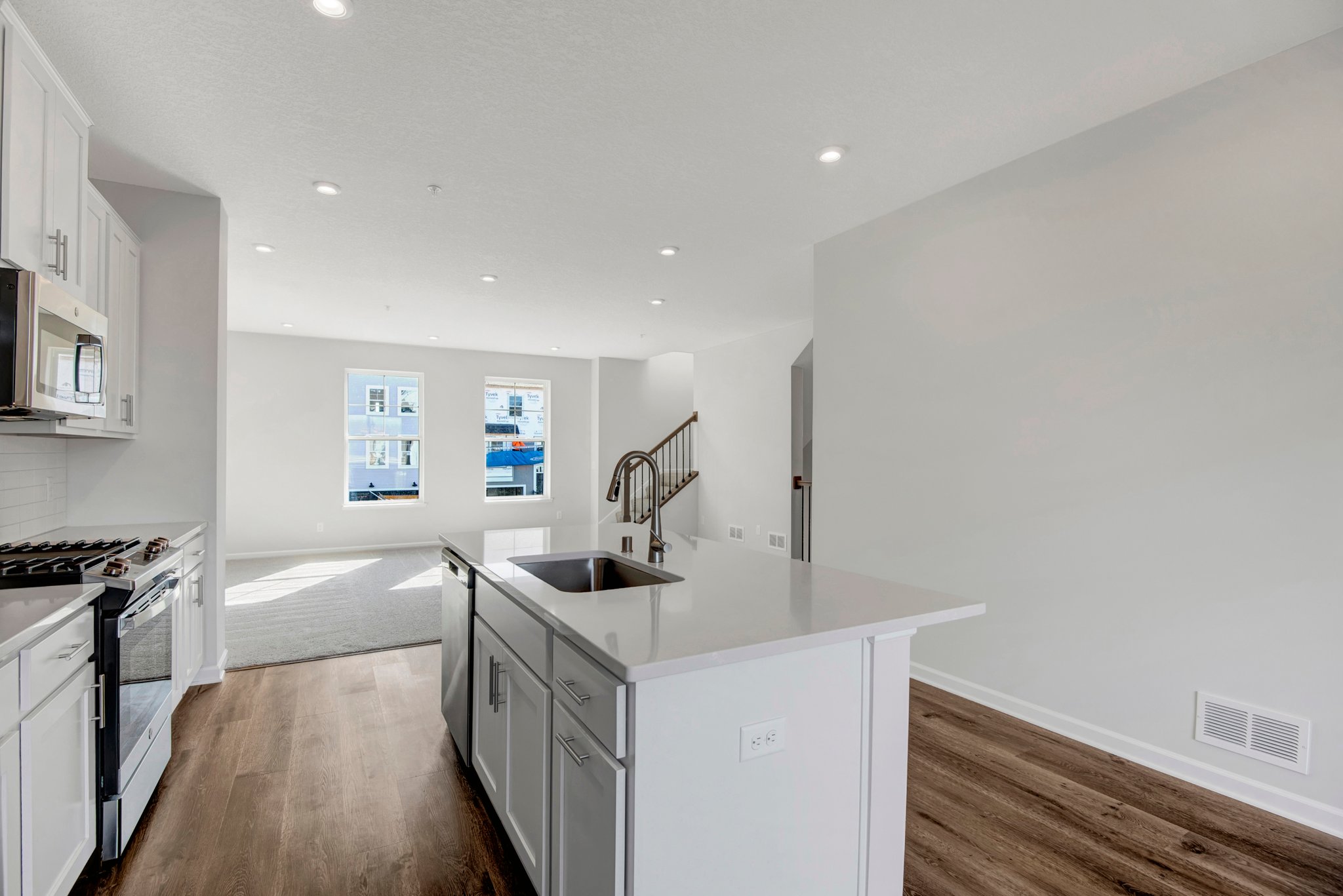 13521 Territorial Rd, Maple Grove, MN 55369, USA Photo 10