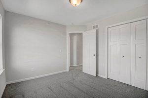 13521 Territorial Rd, Maple Grove, MN 55369, USA Photo 25