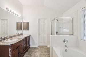 Wyoming Valley Dr-S2608-035.jpg
