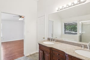 Wyoming Valley Dr-S2608-039.jpg