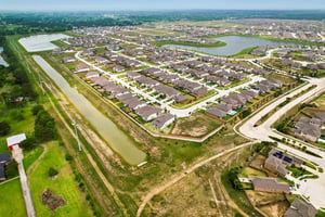 Seneca Lake Dr-S2704-051.jpg