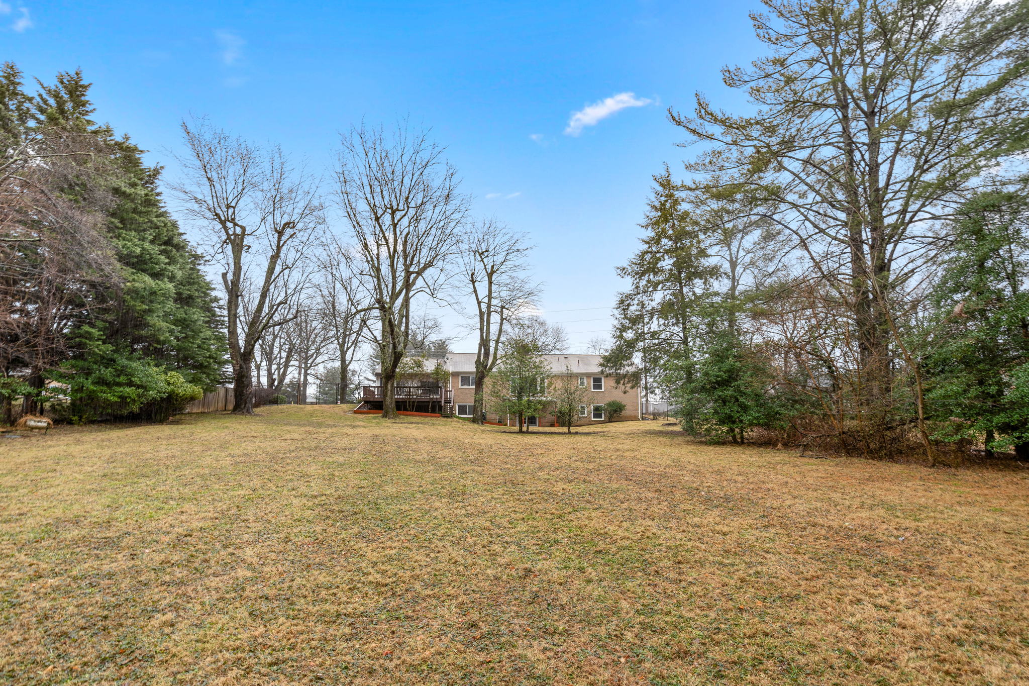 13528 Glen Mill Rd, Rockville, MD 20850, USA Photo 57