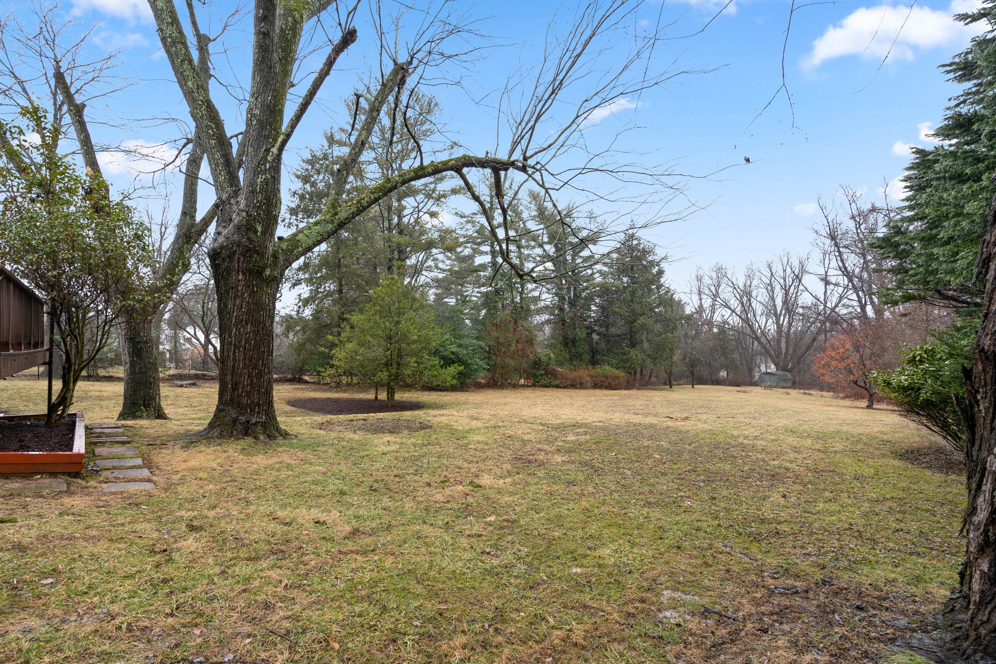 13528 Glen Mill Rd, Rockville, MD 20850, USA Photo 56